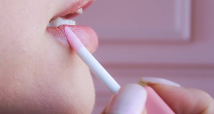 Bedanya Lip Gloss dan Lip Tint yang Wajib Diketahui untuk Hasil Makeup Maksimal