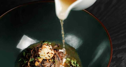 Pencinta Hidangan Nikkei Cuisine? Kini Anda Dapat Menyantapnya di Restoran Monomono Persembahan The Gaia Hotel Bandung