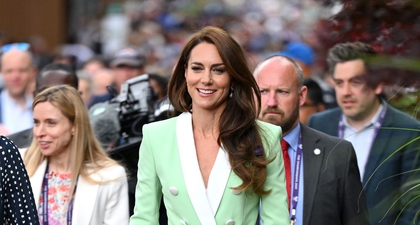 Putri Kate Menggabungkan Blazer Hijau Gaya 80-an dan Rok Lipit di Wimbledon