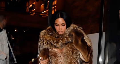 Kim Kardashian Tegaskan Silakan Menumpuk Bulu di Atas Bulu