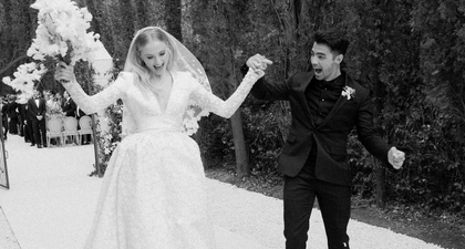 Joe Jonas dan Sophie Turner Merayakan Dua Tahun Perkawinannya dengan Unggahan Foto-Foto Kilas Balik