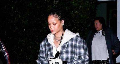 Rihanna Keluar Mengenakan Jaket Oversized Nina Ricci dan Sepatu Fenty