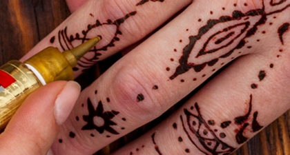 10 Cara Ampuh Menghilangkan Henna di Kuku dengan Cepat dan Aman