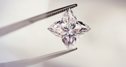 Rayakan Setiap Momen dengan Kilau Abadi LV Diamonds dari Louis Vuitton