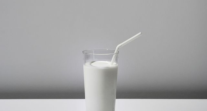 Apakah Minum Susu Benar-benar dapat Menyebabkan Jerawat?