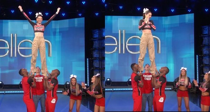 Kendall Jenner Menjadi Cheerleader di Show Ellen DeGeneres