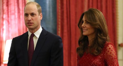 Kate Middleton Tampil Elegan dengan Gaun Merah Berkilauan