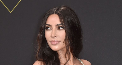Kim Kardashian Merilis Kartu Natal dari Keluarga West