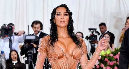 Gaun Kim Kardashian di Met Gala Butuh 8 Bulan Pengerjaan