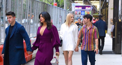 Priyanka Chopra dan Sophie Turner Double Date di New York