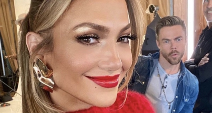 Jennifer Lopez Pamerkan Bibir Merah Tak Biasa di Instagram