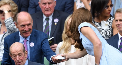 Lucunya Kate Middleton Dapat Sepatu untuk Prince Louis